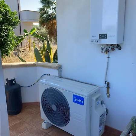 F24 Stignano Favaco Apartment Foca